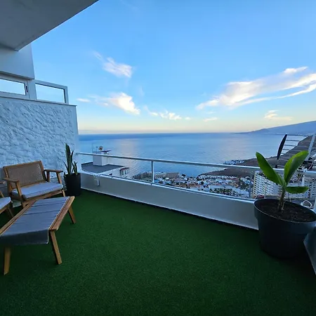 Panoramic Tabaiba * Санта-Крус-де-Тенерифе